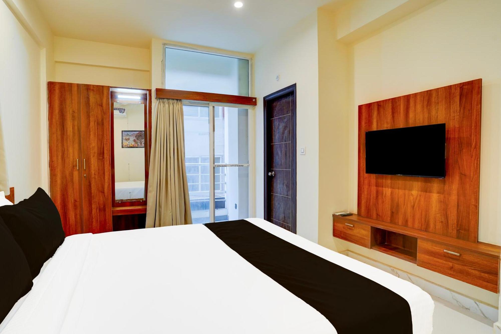 Super Townhouse Marathahalli Near Klm Fashion Mall Bangalore Exterior foto
