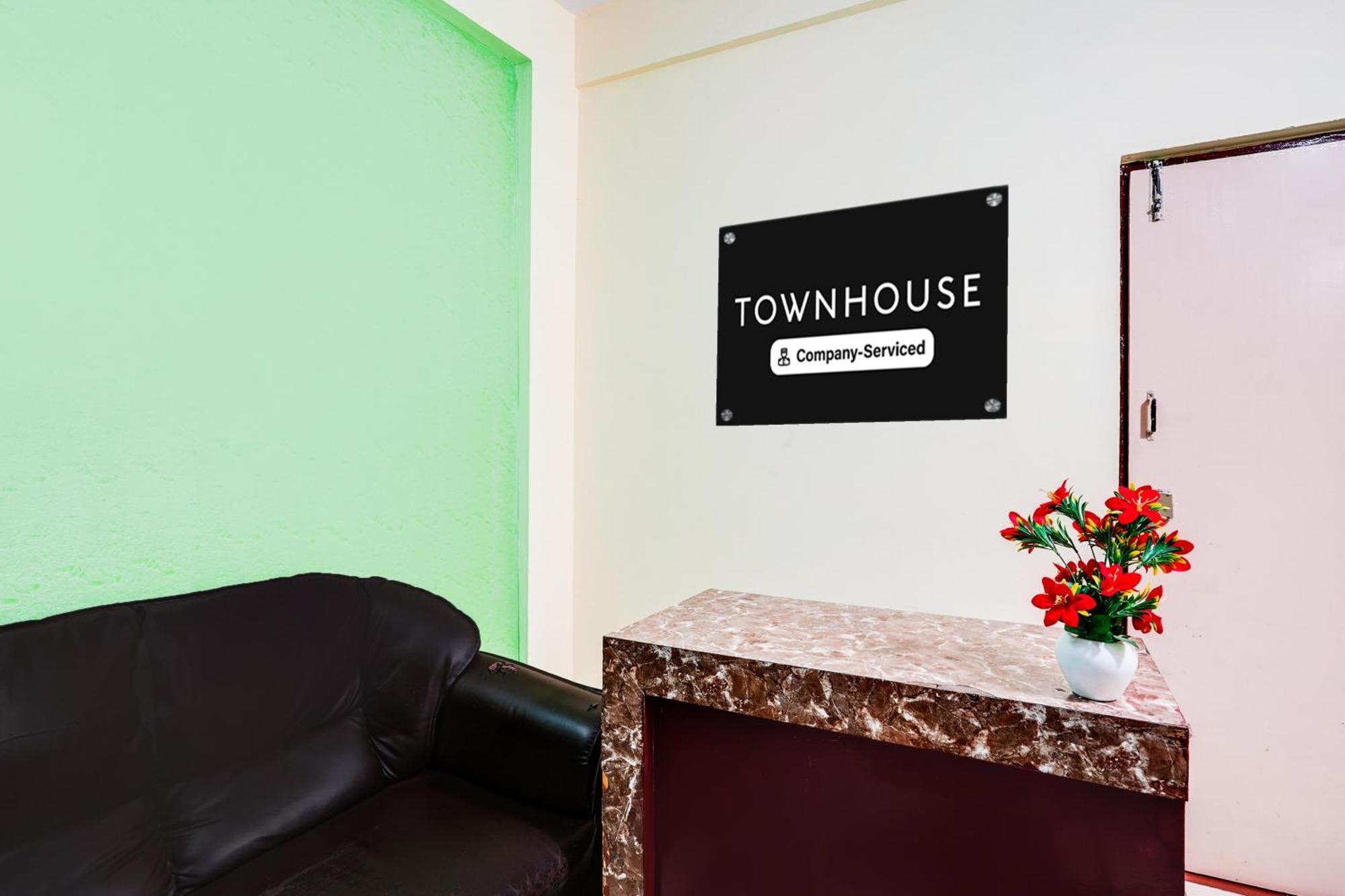 Super Townhouse Marathahalli Near Klm Fashion Mall Bangalore Exterior foto